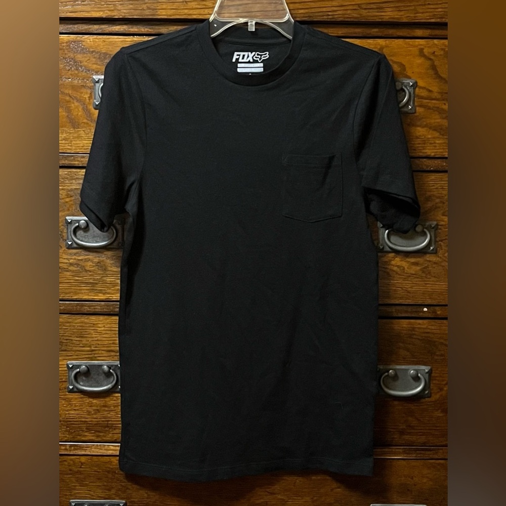 NWOT! Fox MotorSports Crewneck 1 Pocket T-Shirt